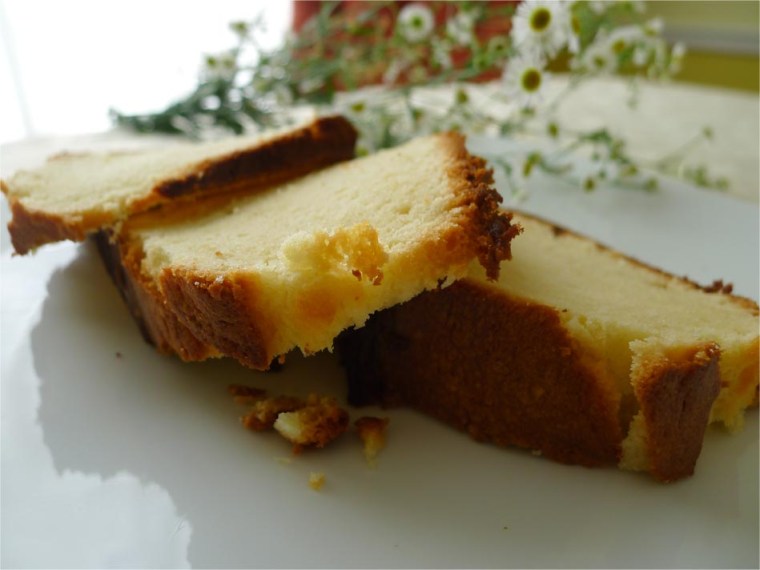 cream cheese pound cake 1