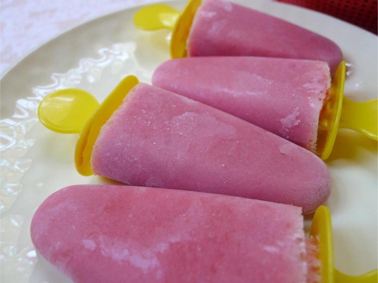 strawberry ice pop 2